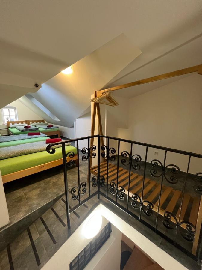 Apartament Dum Pod Vezi Mikulov Zewnętrze zdjęcie