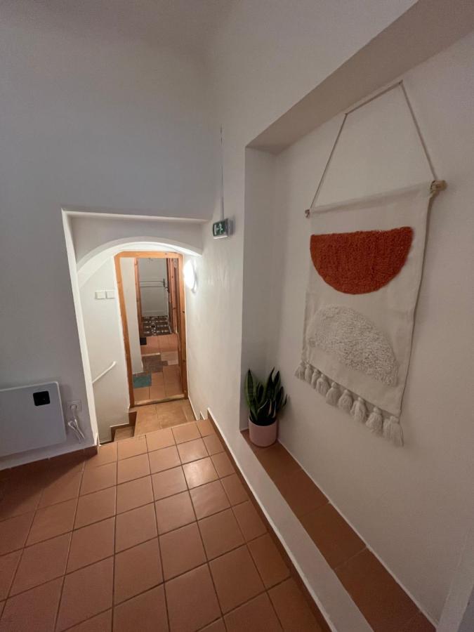 Apartament Dum Pod Vezi Mikulov Zewnętrze zdjęcie
