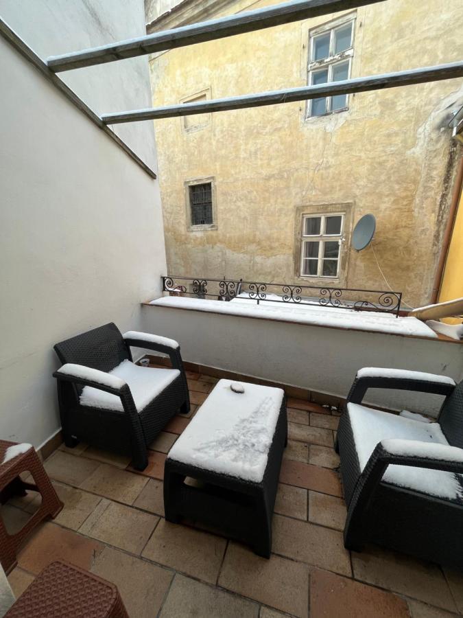Apartament Dum Pod Vezi Mikulov Zewnętrze zdjęcie