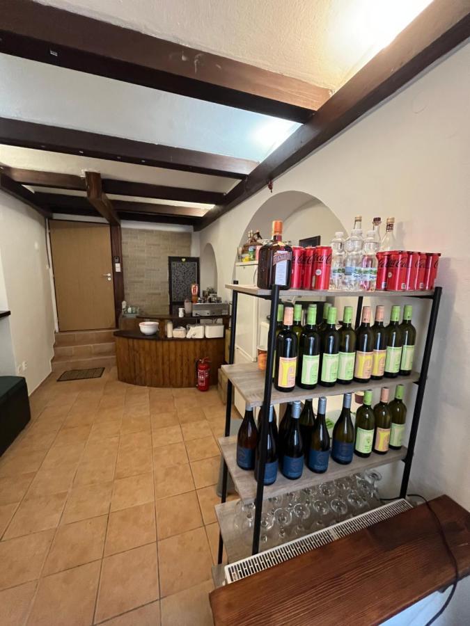 Apartament Dum Pod Vezi Mikulov Zewnętrze zdjęcie