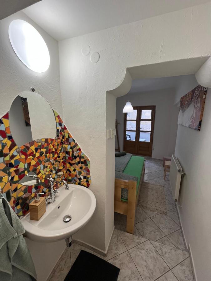 Apartament Dum Pod Vezi Mikulov Zewnętrze zdjęcie